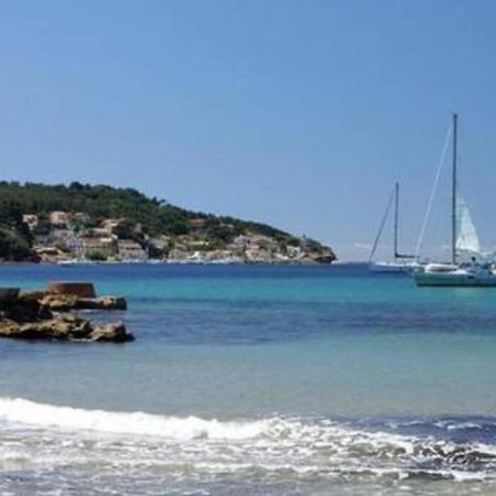 Appartement T2 Rez De Villa Proche Bord De Mer Le Pradet Kültér fotó