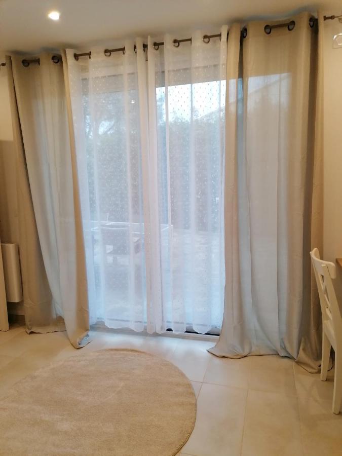 Appartement T2 Rez De Villa Proche Bord De Mer Le Pradet Kültér fotó