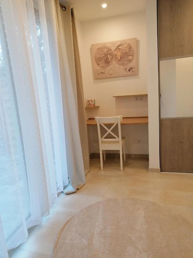 Appartement T2 Rez De Villa Proche Bord De Mer Le Pradet Kültér fotó