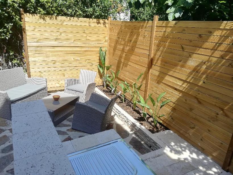 Appartement T2 Rez De Villa Proche Bord De Mer Le Pradet Kültér fotó